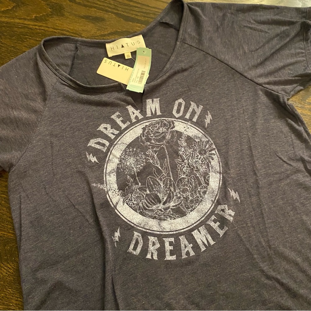 heathered blue graphic tee NWT